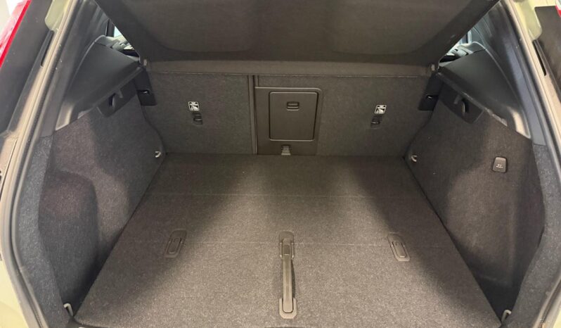 VOLVOXC40B3 automatico Plus *PARI AL NUOVO* pieno